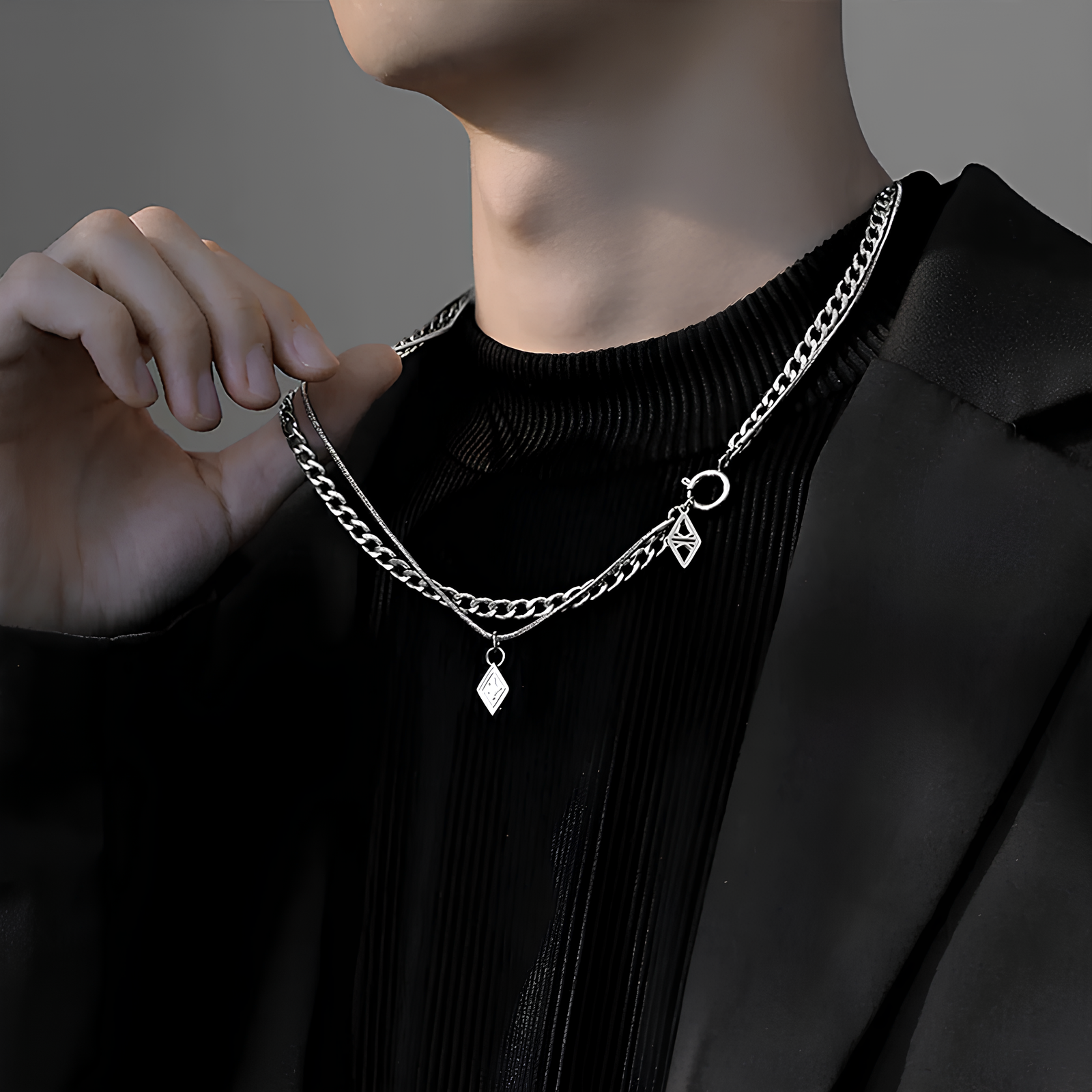 Bladepoint Necklace