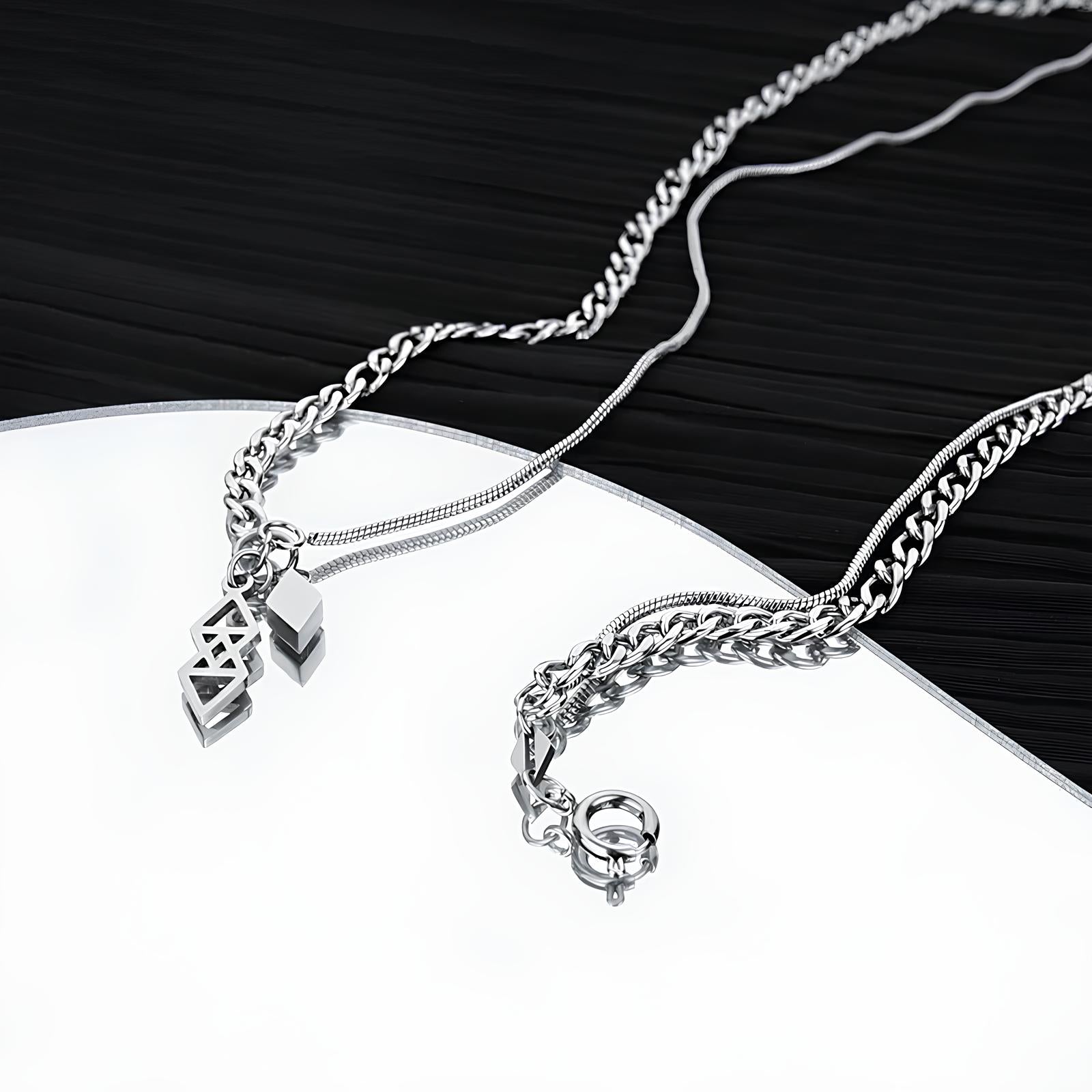 Bladepoint Necklace