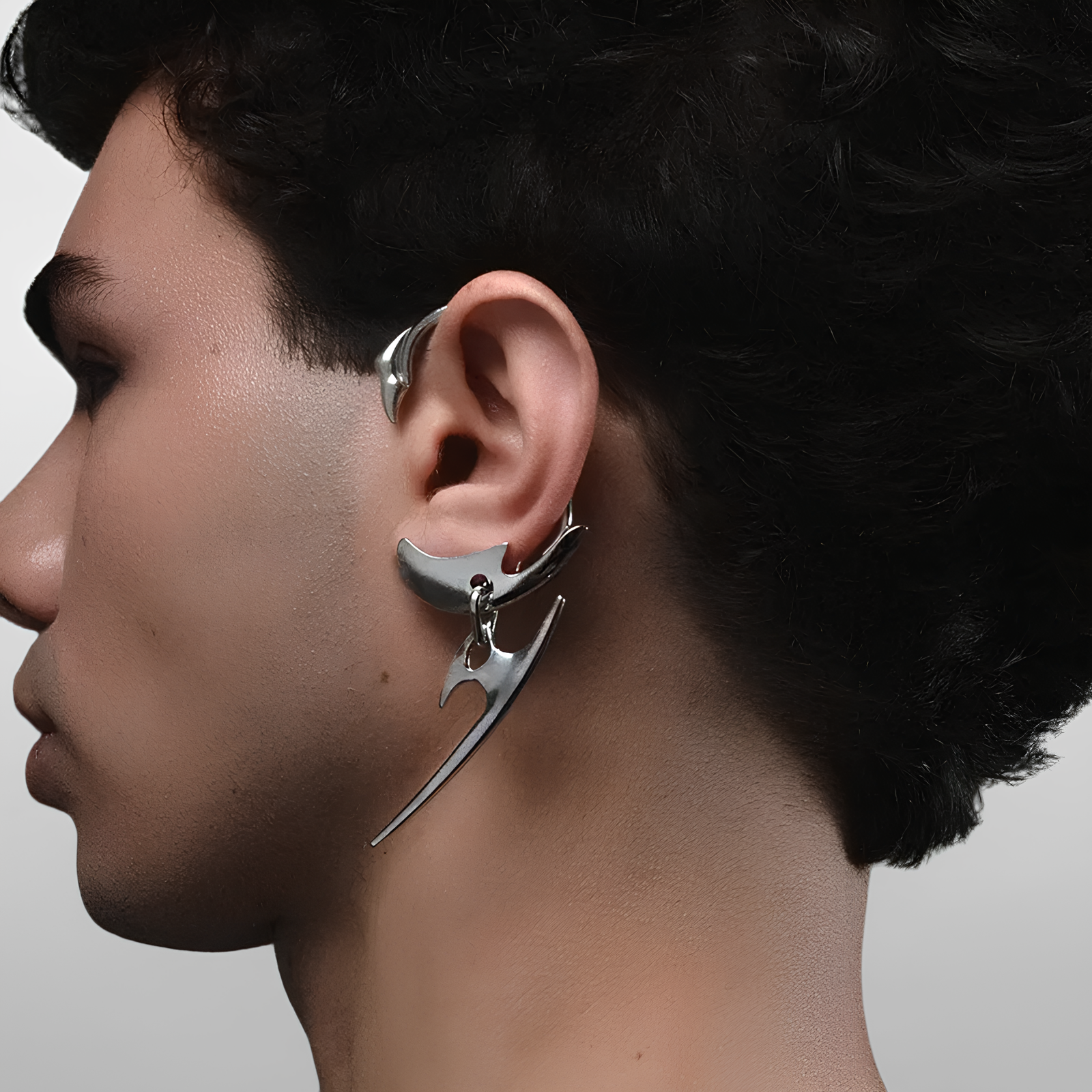 Lacerate Ear Cuff
