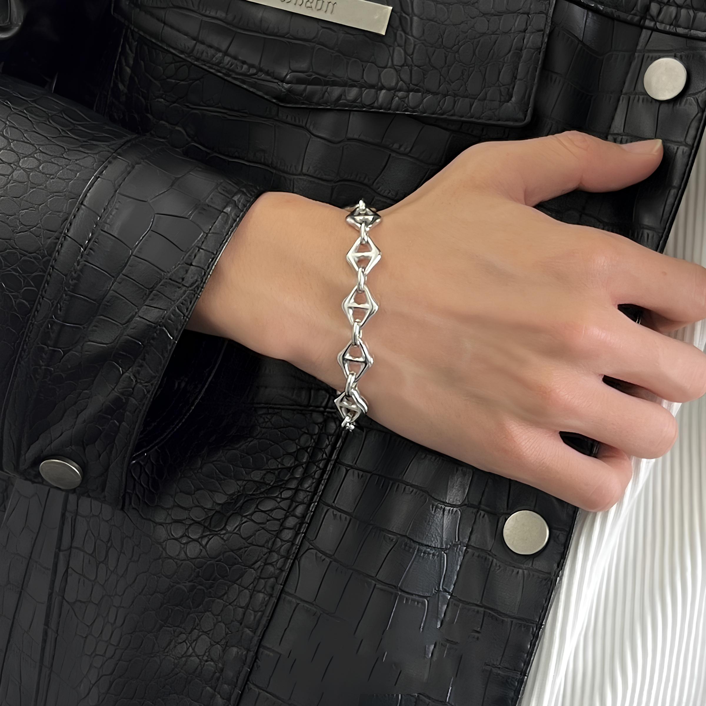 Tetra Bracelet