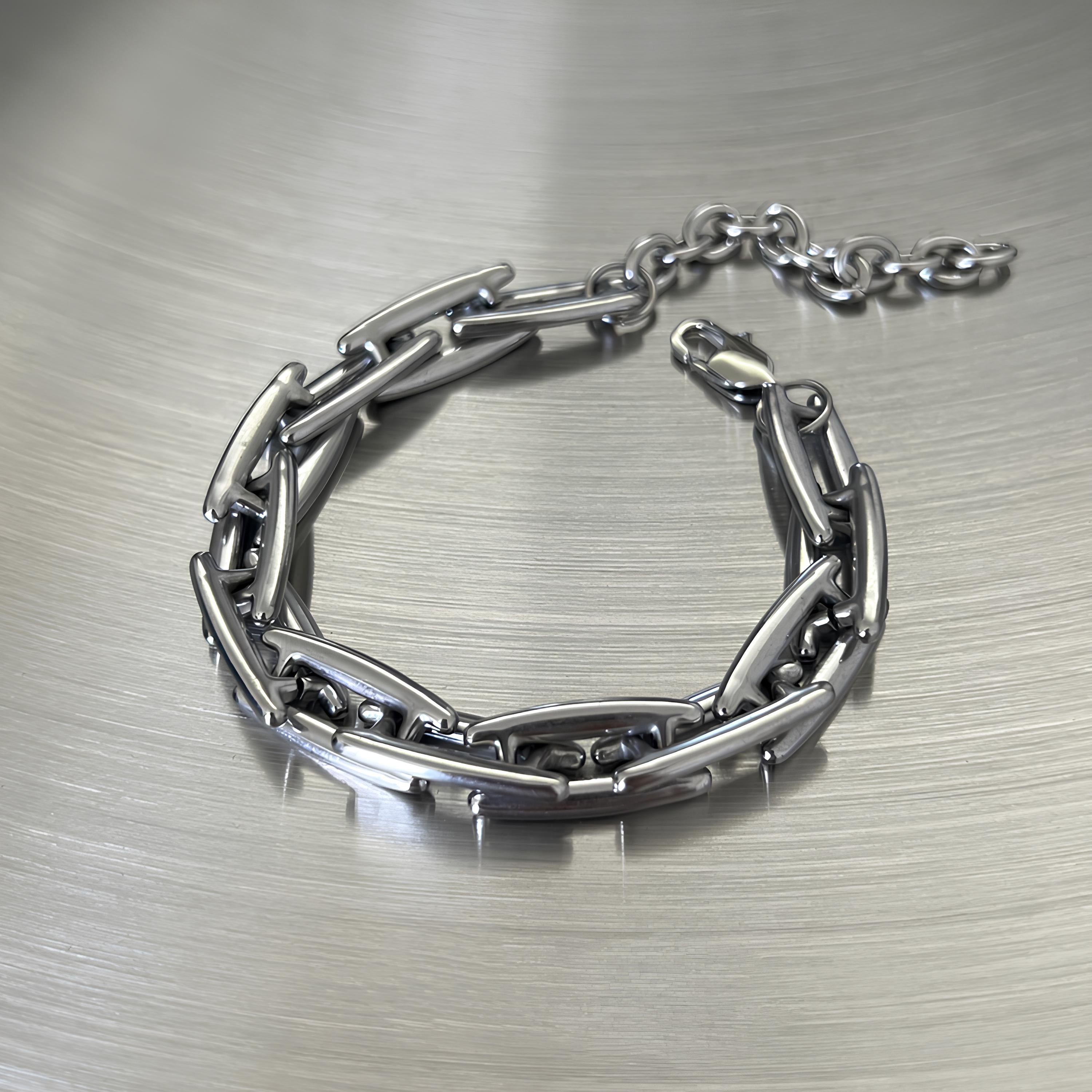 Clash Bracelet