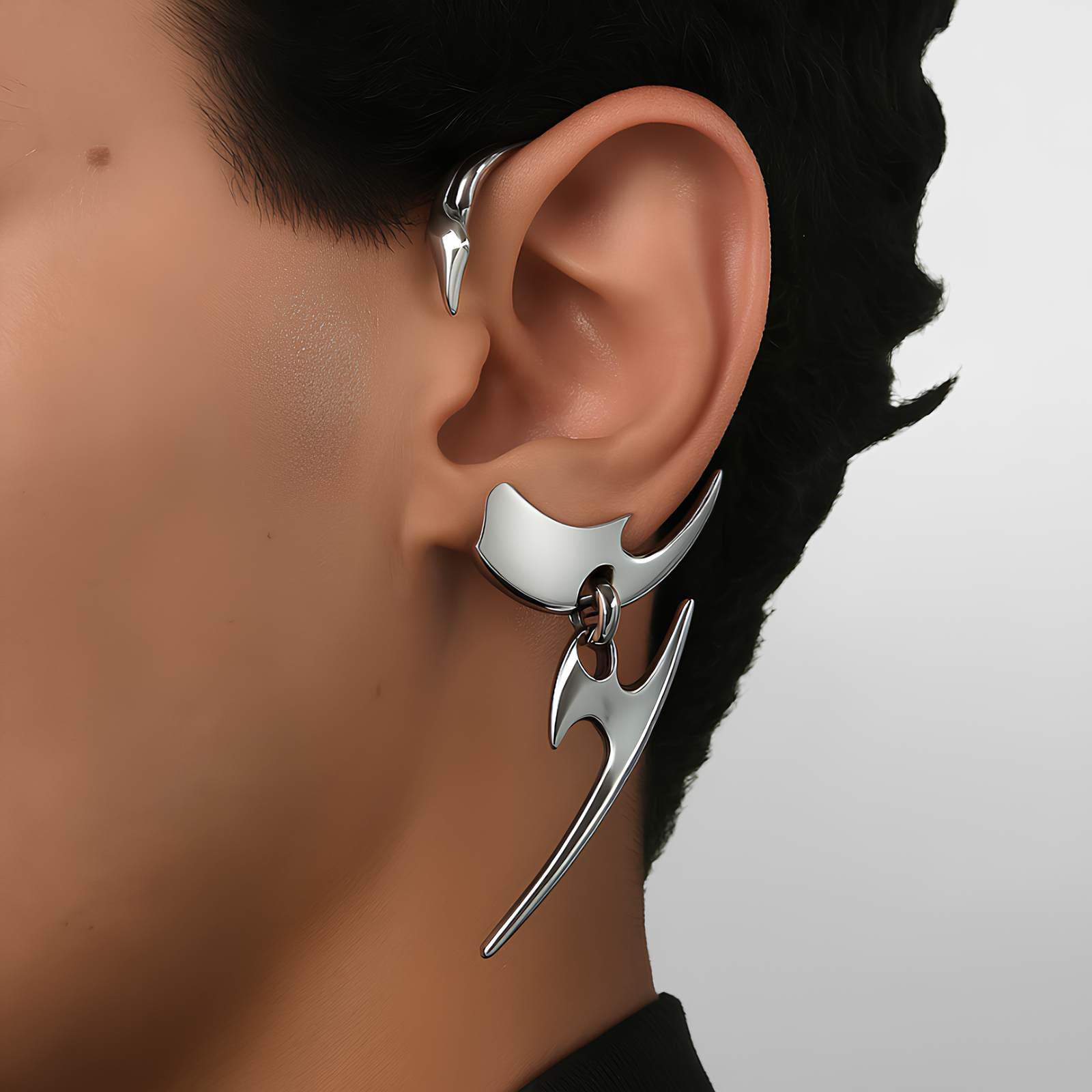Lacerate Ear Cuff