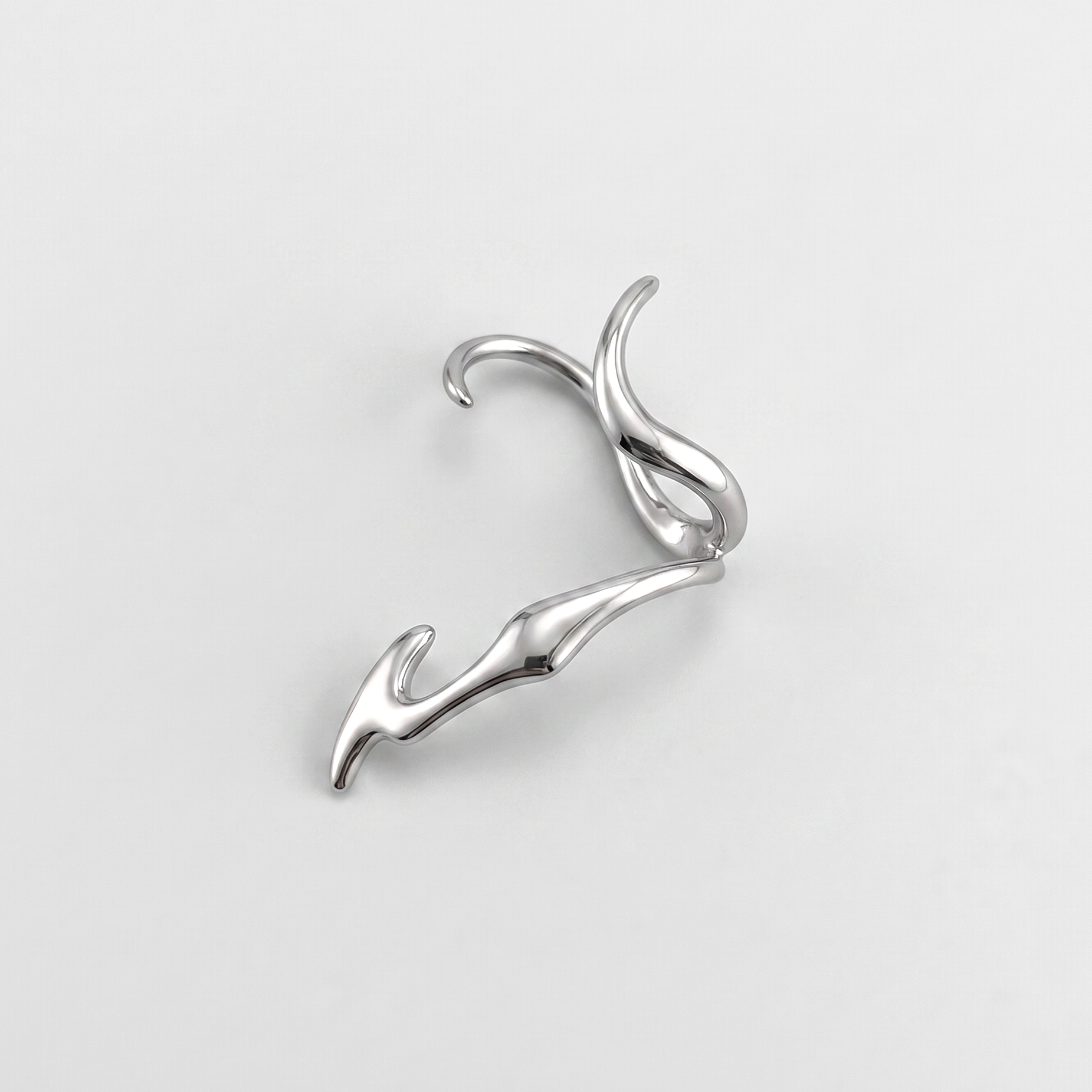 Morph Ear Cuff