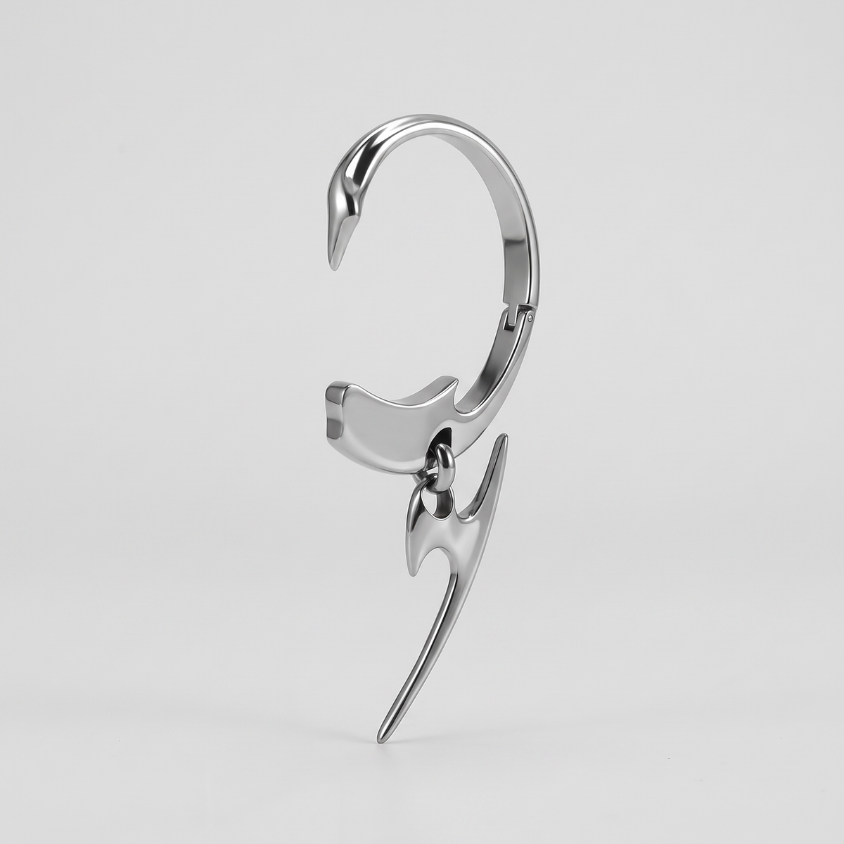 Lacerate Ear Cuff