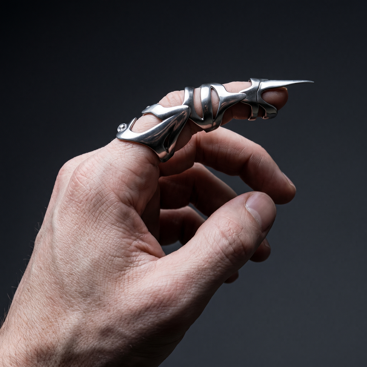 Maul Finger Cuff