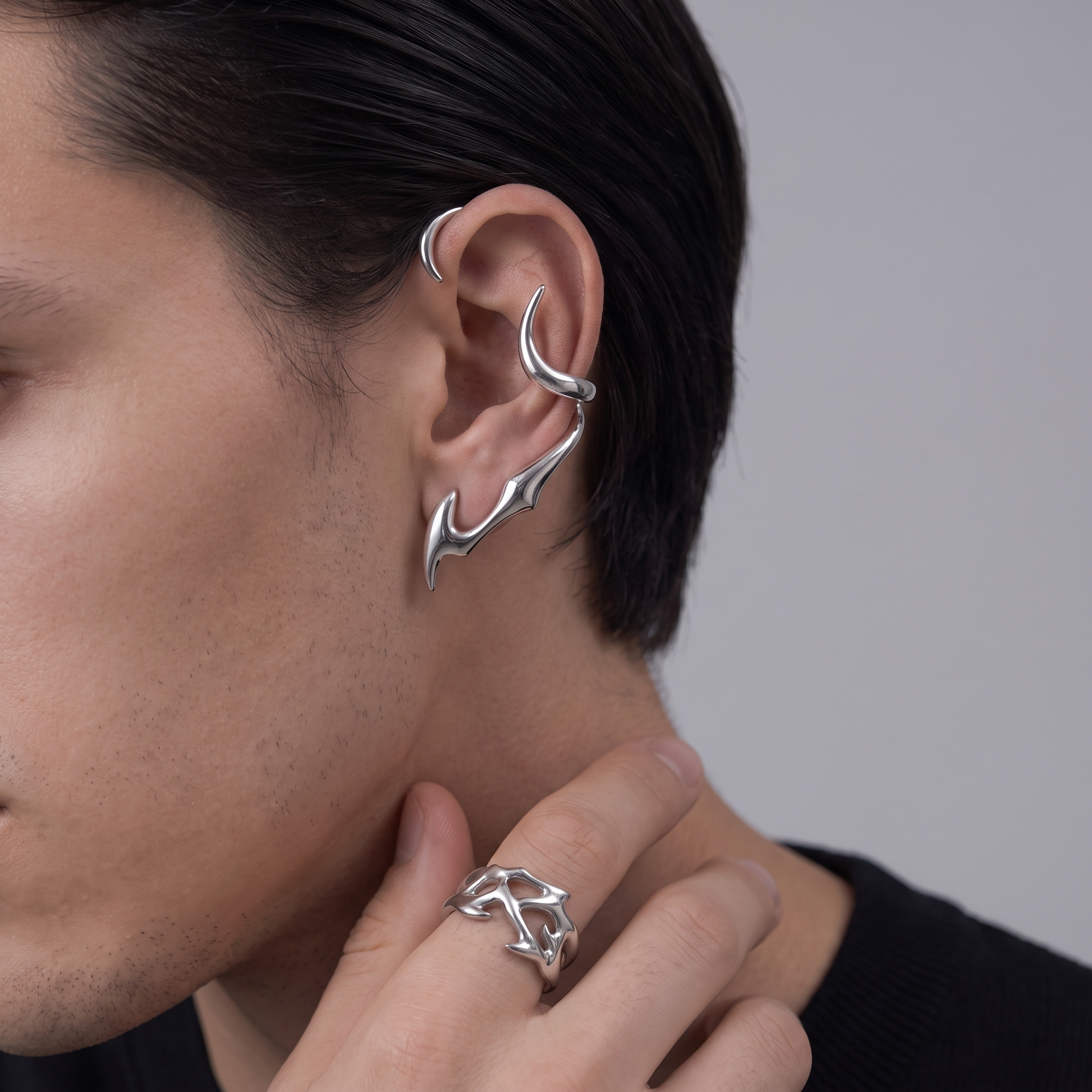 Morph Ear Cuff