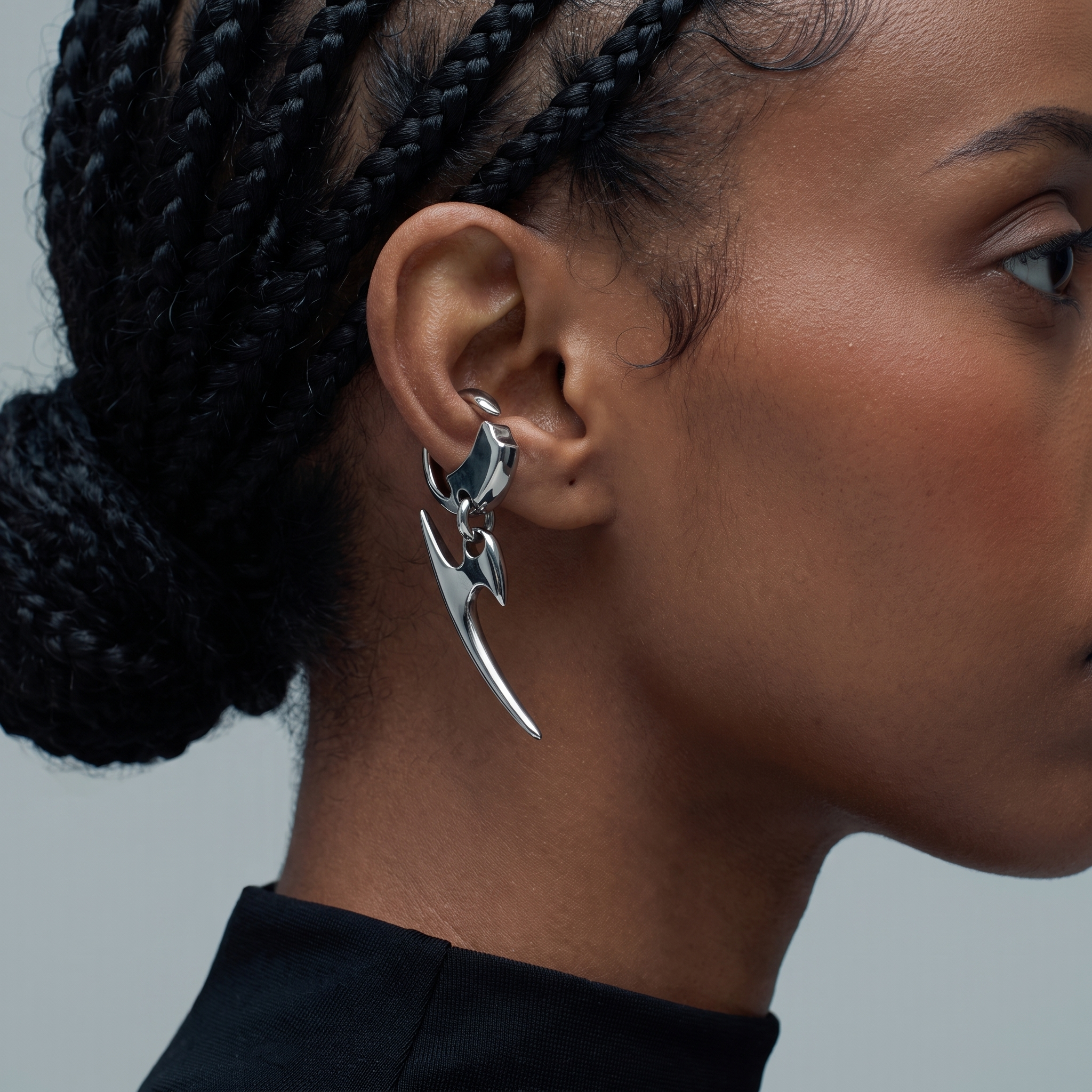 Lacerate Ear Cuff