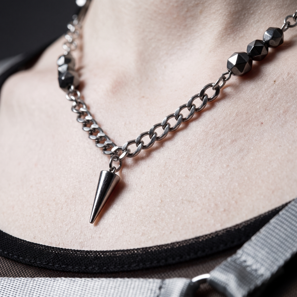 Fang Necklace