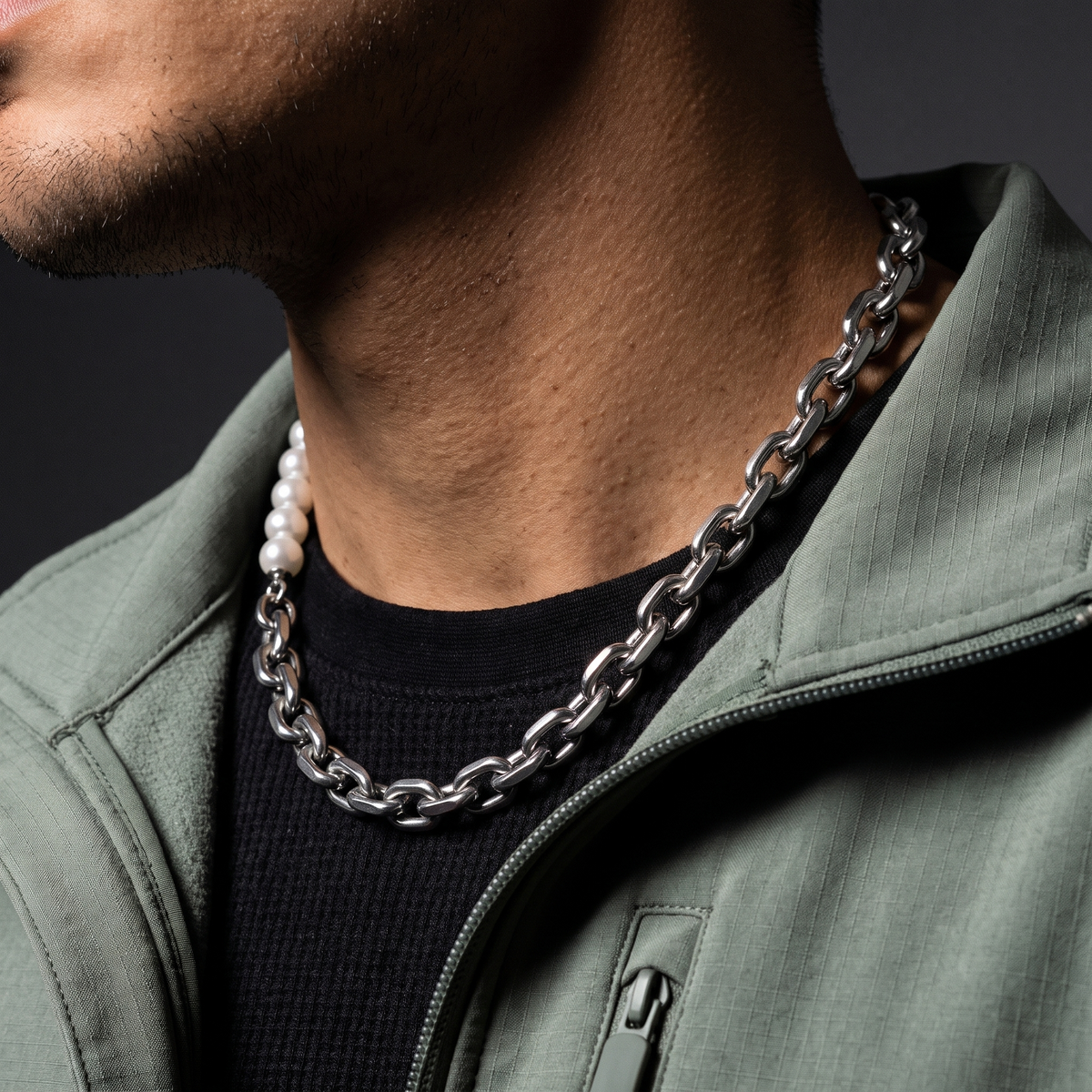Cleave Necklace