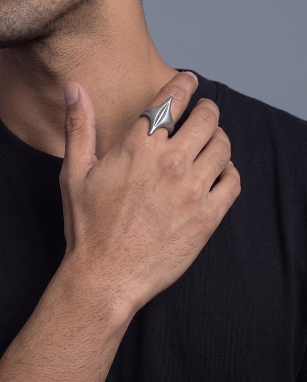 Apex Ring — on its own