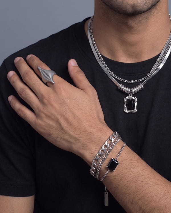 Apex Ring — the full look
