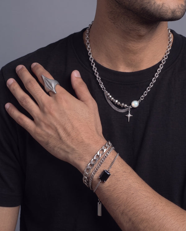 Parallax Necklace — the full look